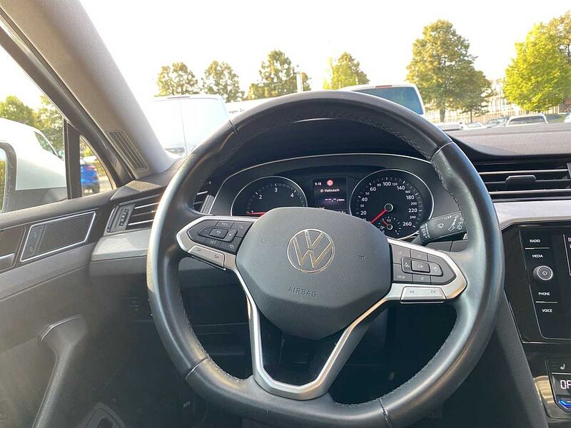 Volkswagen Passat Variant 2.0 TDI Business*AHK*LED*ACC*GRA*
