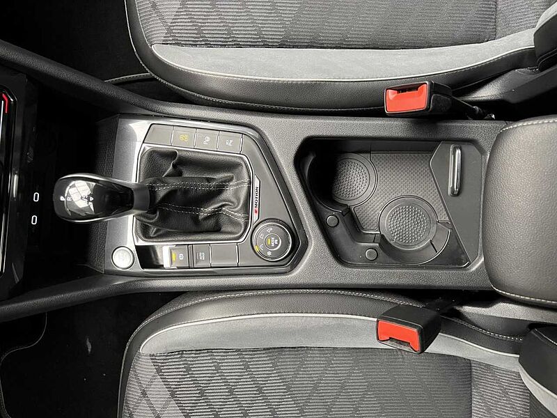 Volkswagen Tiguan Allspace 2.0 TDI DSG R-Line 4Motion