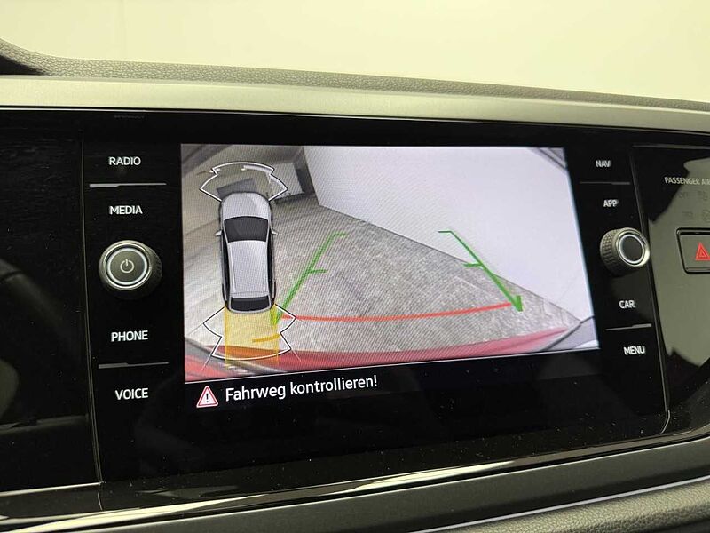 Volkswagen Taigo 1.5 TSI DSG R-Line Panorama Klima Navi