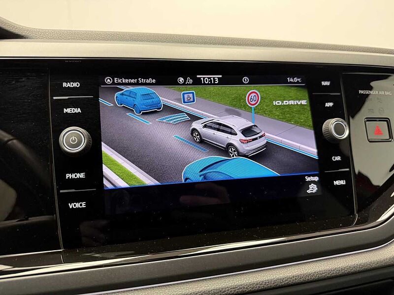 Volkswagen Taigo 1.5 TSI DSG R-Line Panorama Klima Navi