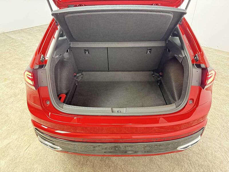 Volkswagen Taigo 1.5 TSI DSG R-Line Panorama Klima Navi