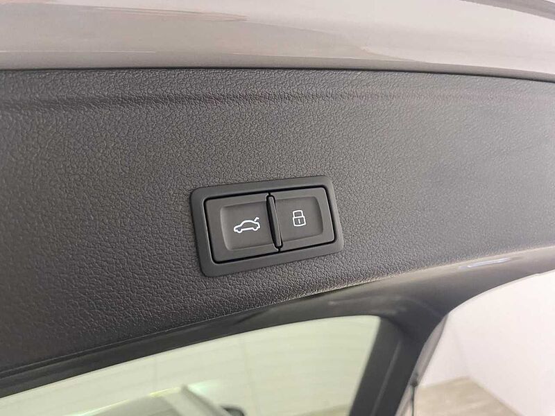 Audi RS 4 Avant 2.9 TFSI quattro Panorama Klima Navi RS4