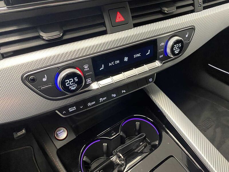 Audi RS 4 Avant 2.9 TFSI quattro Panorama Klima Navi RS4