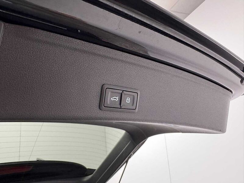 Audi A4 allroad 45 TFSI quattro Pano + Matrix Klima
