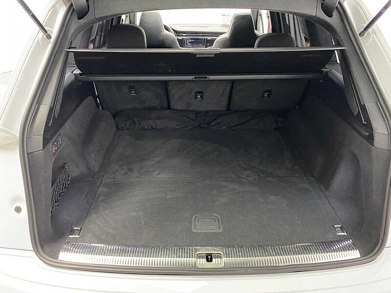 Audi Q7 50 TDI quattro competition plus Alcantarahimmel + Nachtsicht