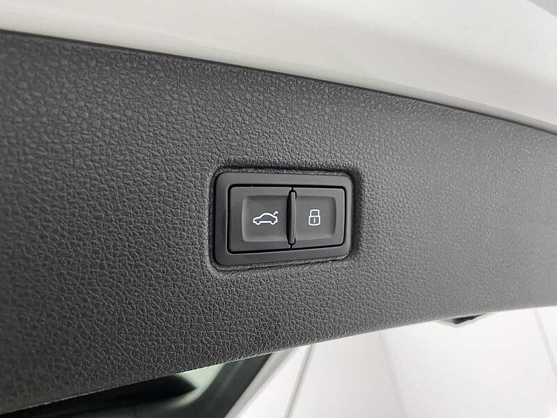 Audi Q7 50 TDI quattro competition plus Alcantarahimmel + Nachtsicht