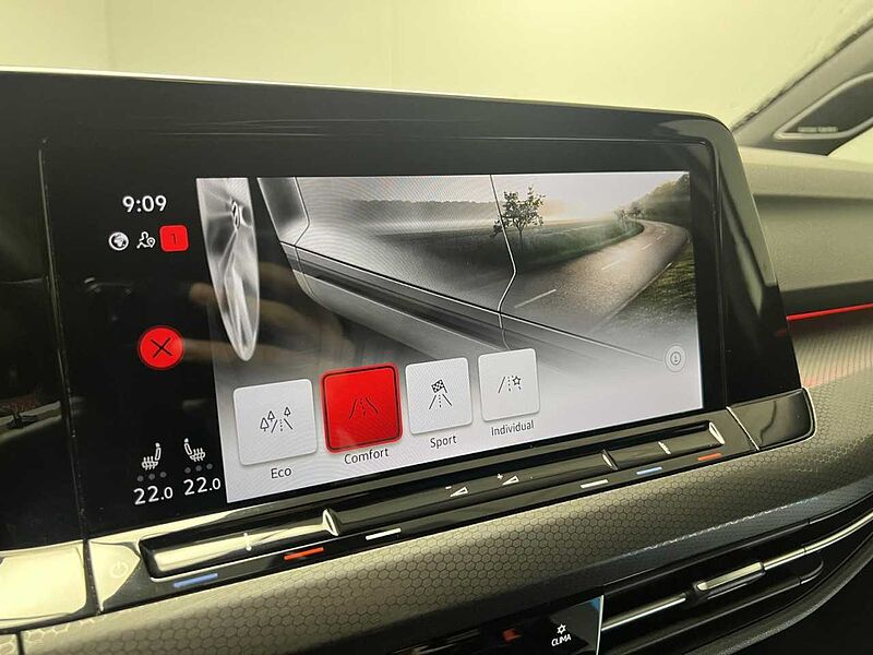 Volkswagen Golf VIII GTI Clubsport 2.0 TSI DSG Klima Navi