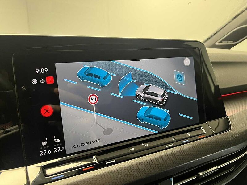 Volkswagen Golf VIII GTI Clubsport 2.0 TSI DSG Klima Navi