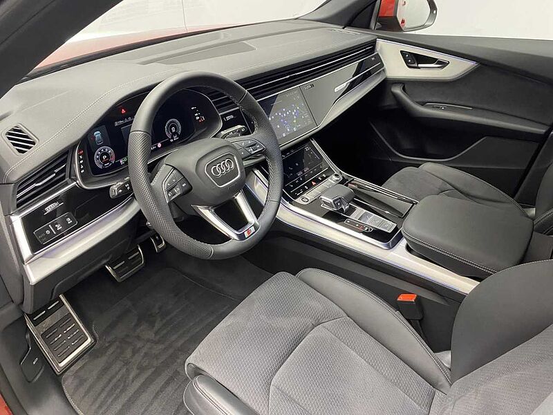 Audi Q8 55 3.0 TFSI quattro S-Line 23 Zoll + Matrix