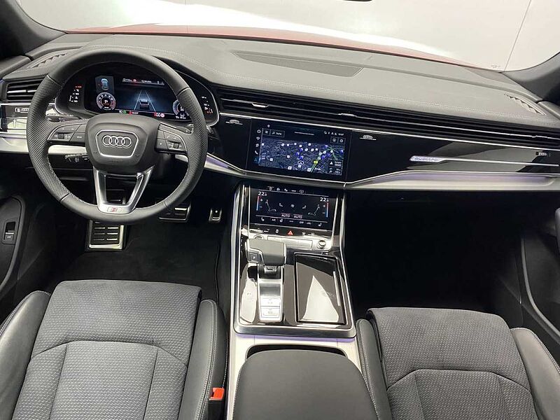 Audi Q8 55 3.0 TFSI quattro S-Line 23 Zoll + Matrix