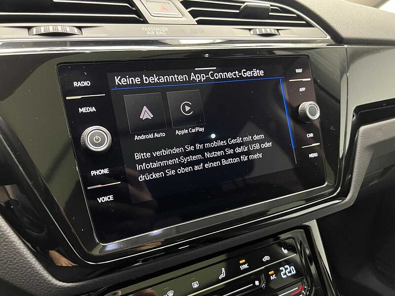 Volkswagen Touran 2.0 TDI DSG Highline Panorama Klima Navi
