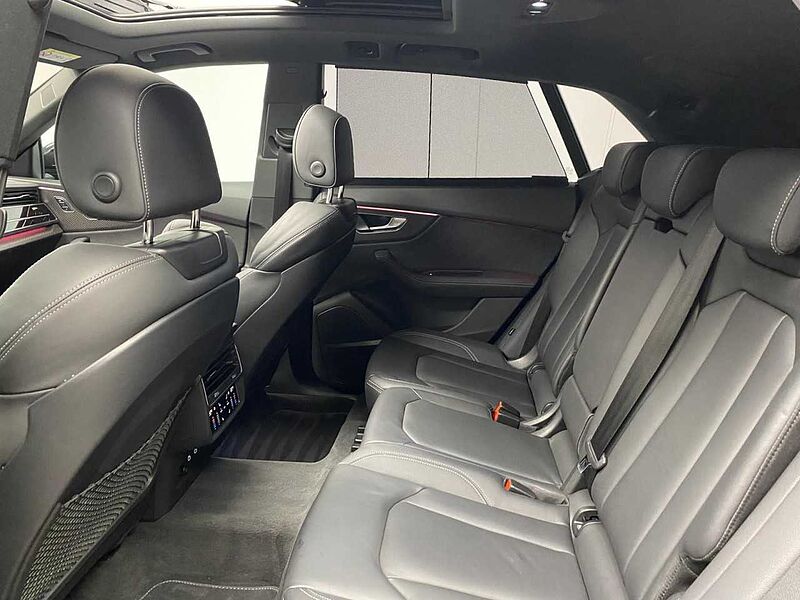 Audi Q8 55 3.0 TFSI quattro S-Line HUD + Pano Klima