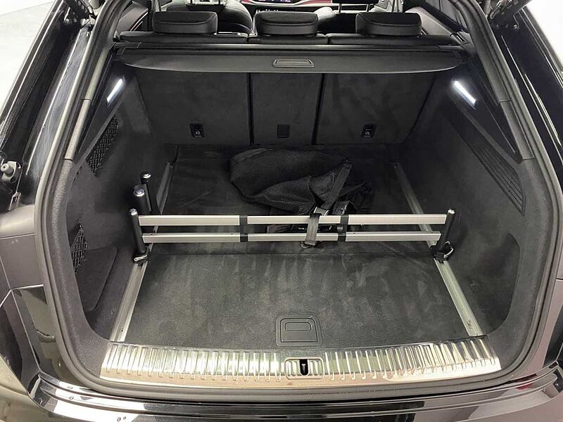 Audi Q8 55 3.0 TFSI quattro S-Line HUD + Pano Klima