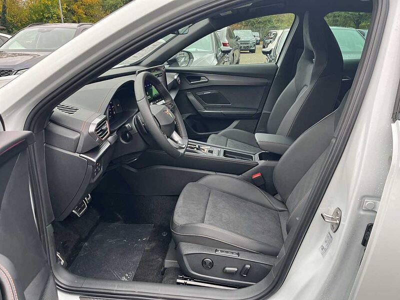 CUPRA FORMENTOR VZ 2.0 TSI 4DRIVE PANO+AHK+MATRIX+360+