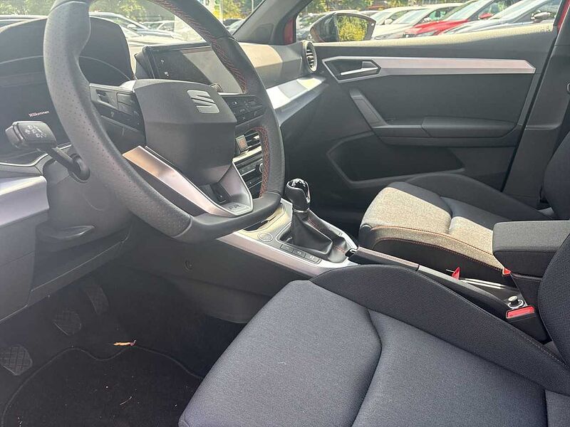 SEAT ARONA FR 1.0 TSI ACC+RFK+NAVI+LED+PDC+SHZ+DAB+