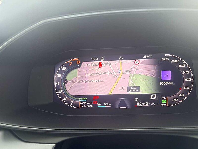 CUPRA LEON SPORTSTOURER VZ 1.5 e-HYBRID ACC+PANO+RFK+