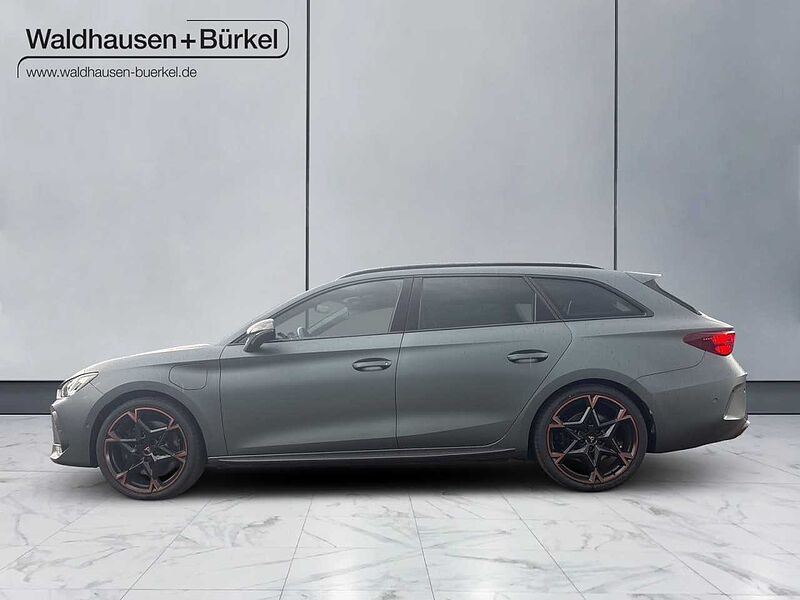 CUPRA LEON SPORTSTOURER VZ 1.5 e-HYBRID ACC+PANO+RFK+