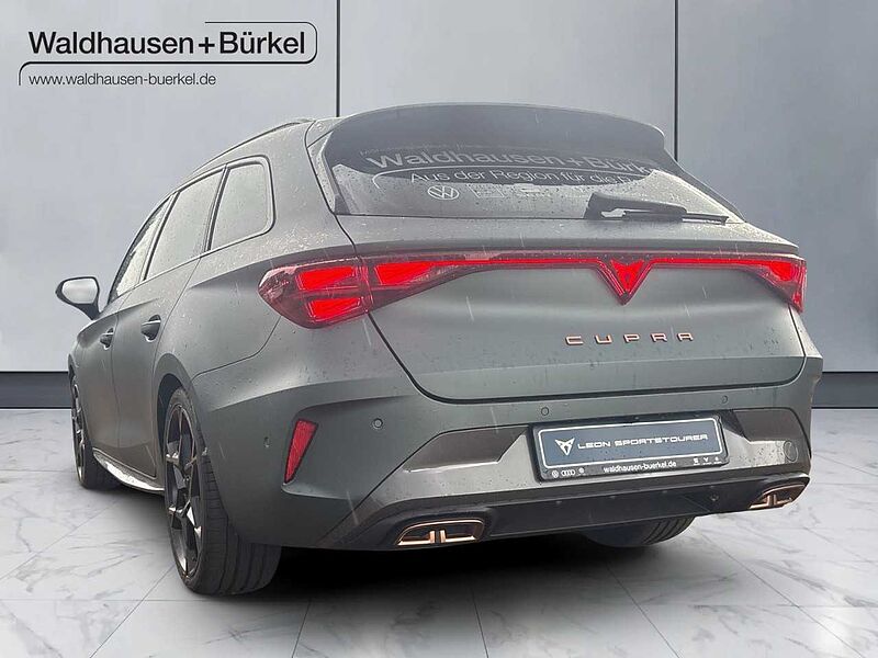 CUPRA LEON SPORTSTOURER VZ 1.5 e-HYBRID ACC+PANO+RFK+