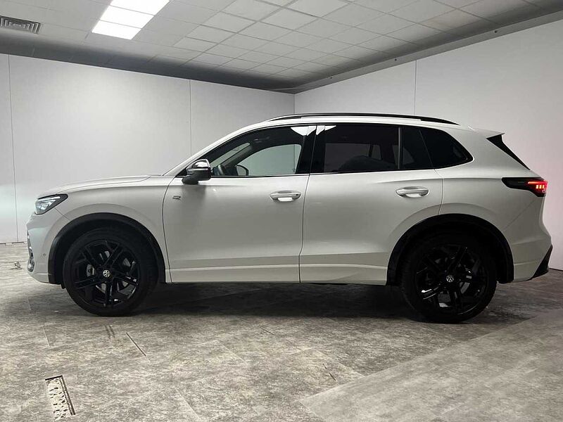 Volkswagen Tiguan 2.0 TDI R-Line 4Motion Klima Navi Leder