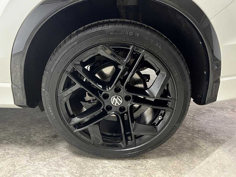 Volkswagen Tiguan 2.0 TDI R-Line 4Motion Klima Navi Leder