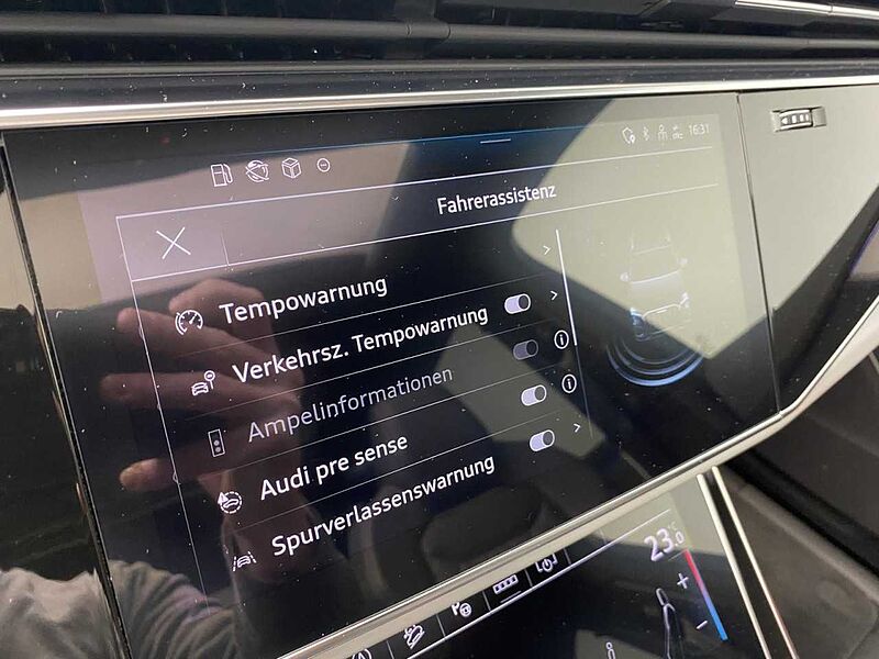 Audi Q7 50 TDI quattro S line Klima Navi Leder