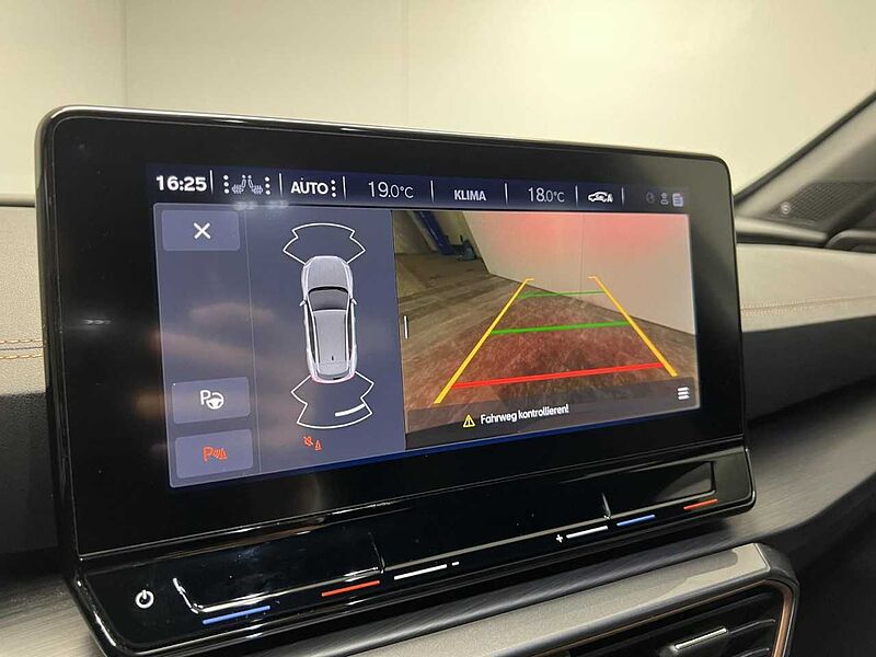 CUPRA Formentor 1.5 TSI DSG Kamera Klima