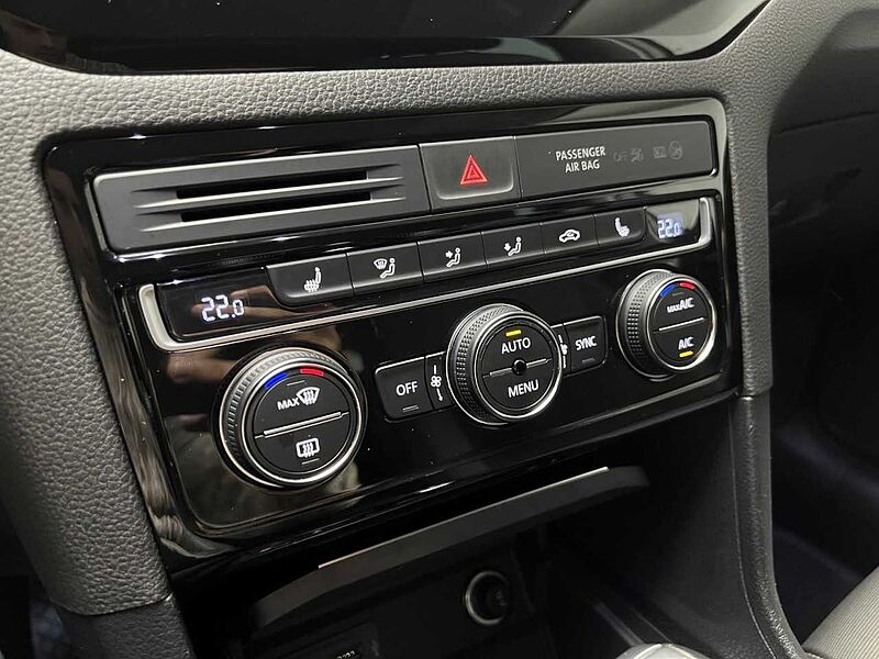 Volkswagen Golf VII Sportsvan 1.4 TSI DSG Highline Klima