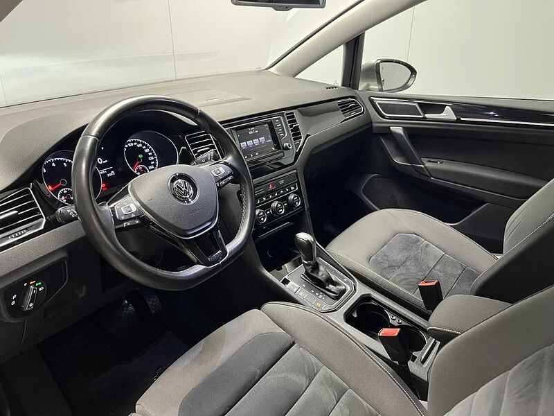 Volkswagen Golf VII Sportsvan 1.4 TSI DSG Highline Klima