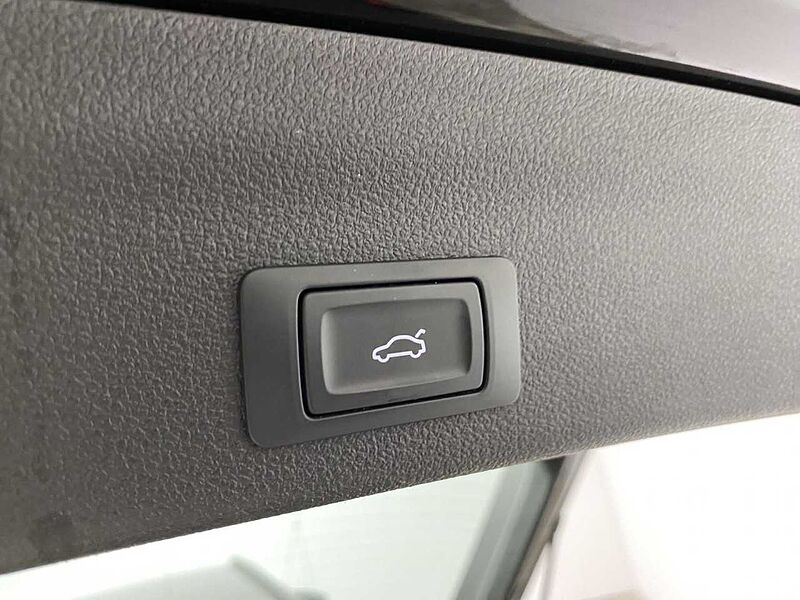 Audi A6 Avant 45 TFSI design Klima Navi Leder