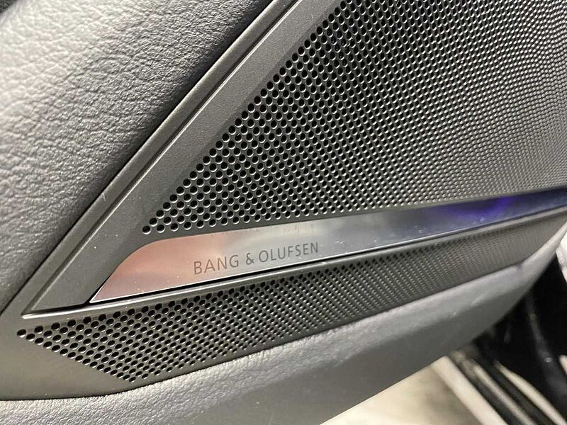 Audi A6 Limousine 40 TDI S-tronic design MatrixHD+Pano