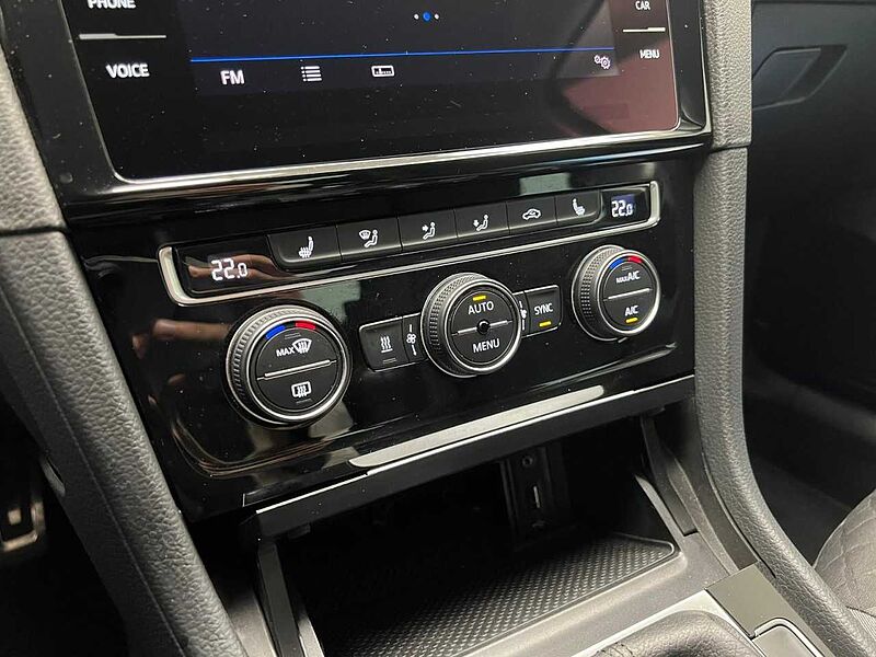 Volkswagen Golf VII 1.6 TDI Join Klima Navi Rückfahrkamera