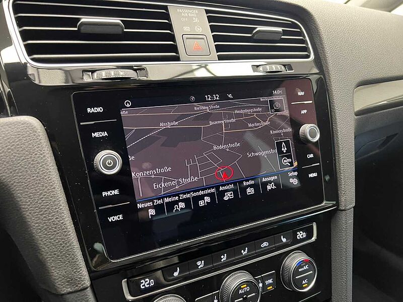 Volkswagen Golf VII 1.6 TDI Join Klima Navi Rückfahrkamera