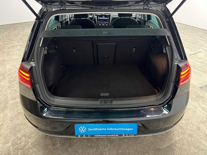 Volkswagen Golf VII 1.6 TDI Join Klima Navi Rückfahrkamera