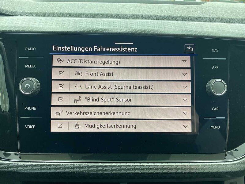 Volkswagen T-Cross 1.5 TSI Style OPF *ACC *R. KAM *APP-CON.