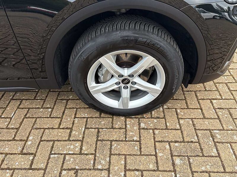 Audi Q5 40 2.0 TFSI quattro*7-Gang DSG**Business*GJR*