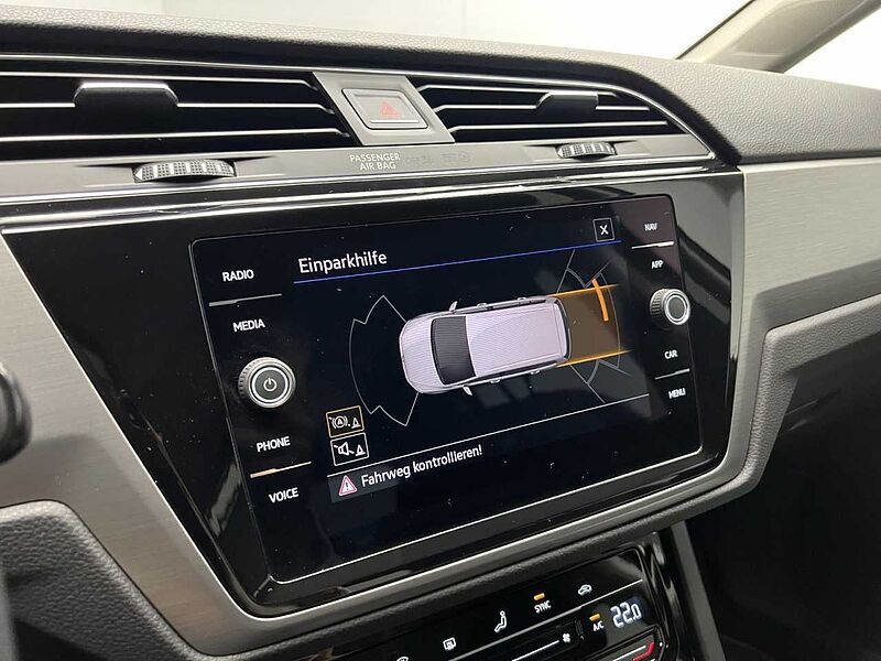 Volkswagen Touran 1.5 TSI DSG R-Line 7-Sitzer Klima