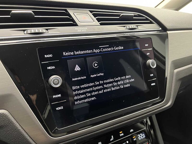 Volkswagen Touran 1.5 TSI DSG R-Line 7-Sitzer Klima