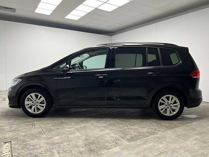 Volkswagen Touran 1.5 TSI DSG R-Line 7-Sitzer Klima