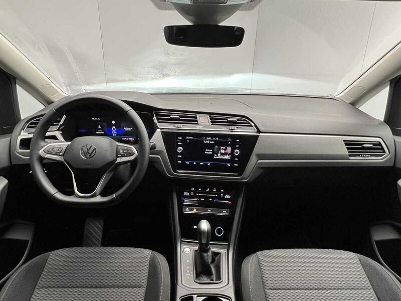 Volkswagen Touran 1.5 TSI DSG R-Line 7-Sitzer Klima