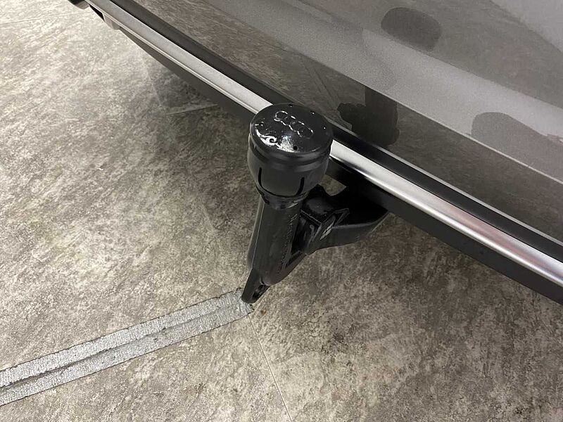 Audi A4 Avant 40 TFSI S-tronic AHK+Panorama Klima