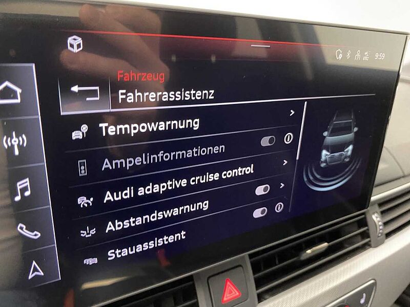 Audi A4 Avant 40 TFSI S-tronic AHK+Panorama Klima