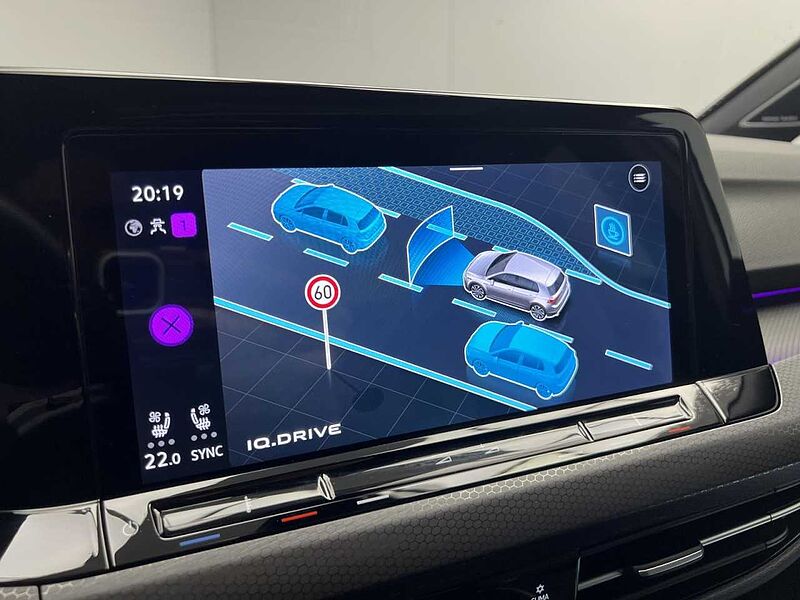 Volkswagen Golf VIII GTI Clubsport 2.0 TSI DSG Klima Navi