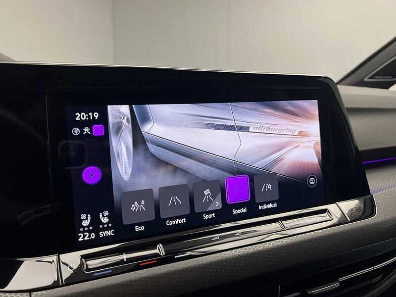 Volkswagen Golf VIII GTI Clubsport 2.0 TSI DSG Klima Navi