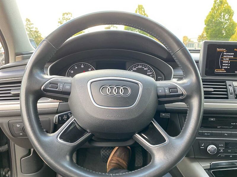 Audi A6 Avant 2.0 TFSI quattro S-Tronic S-Line*RFK*