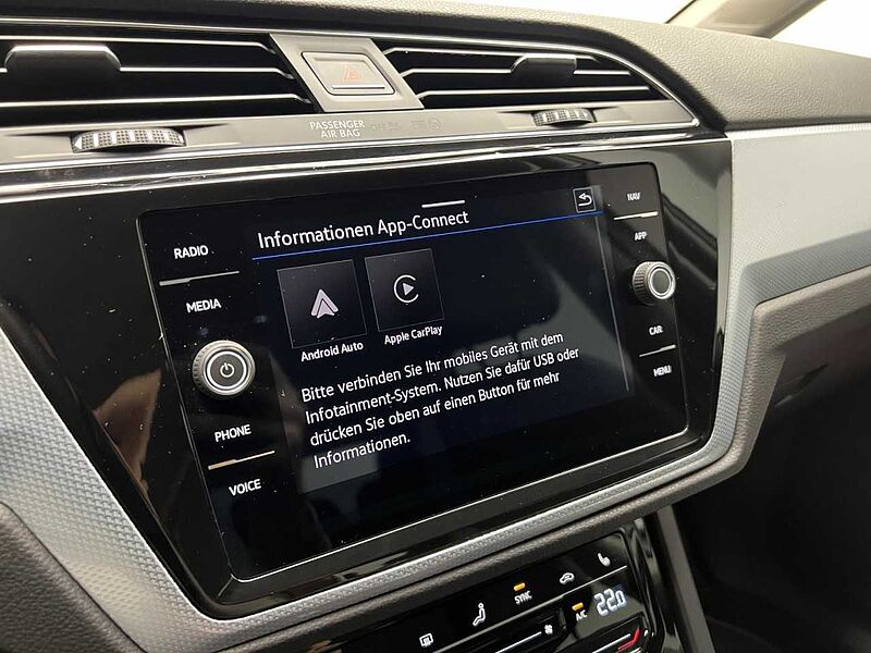 Volkswagen Touran 1.5 TSI DSG Comfortline 7-Sitzer Klima