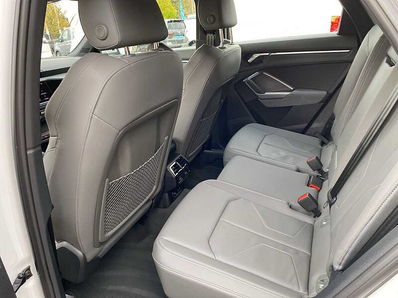 Audi Q3 Sportback 40 2.0 TDI quattro*PANO*MATRIX*LEDER*