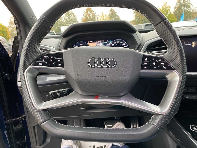 Audi Q4 40 e-tron S-LINE*MATRIX*ACC*SONOS*RFK*21 ZOLL