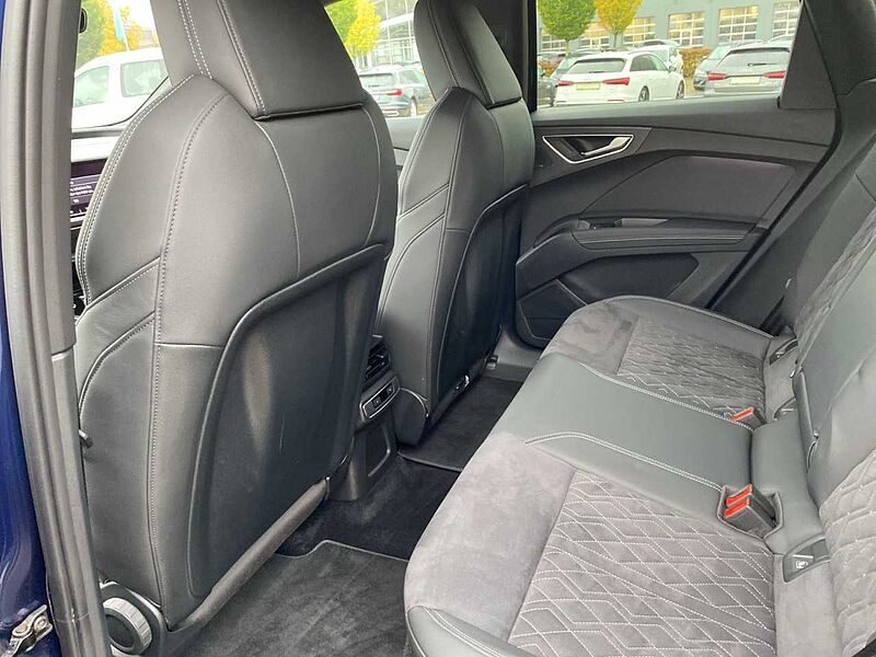 Audi Q4 40 e-tron S-LINE*MATRIX*ACC*SONOS*RFK*21 ZOLL