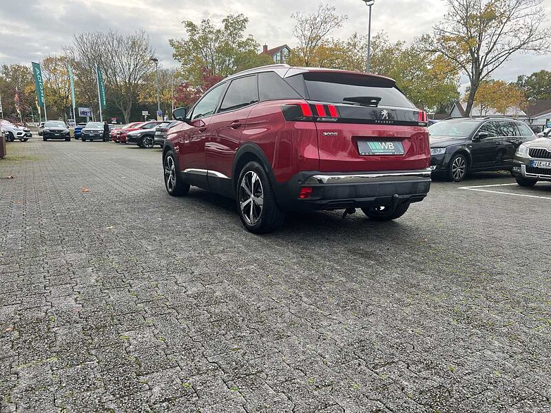 Peugeot 3008 1.5 BlueHDi 130 Allure *AHK Klima Navi