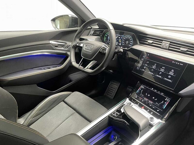 Audi e-tron 55 quattro S line Black Edition Klima
